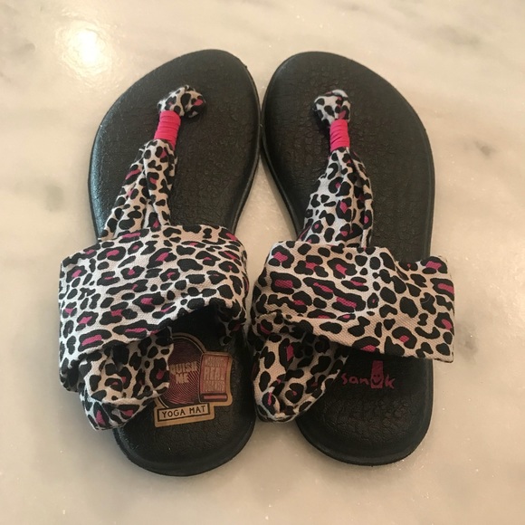 Pink/black leopard Sanuk yoga mat flip flops - Picture 2 of 2